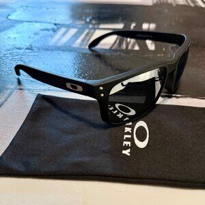 OO9102 Oakley Holbrook Chrome Iridium Prizm Polarized Sunglasses